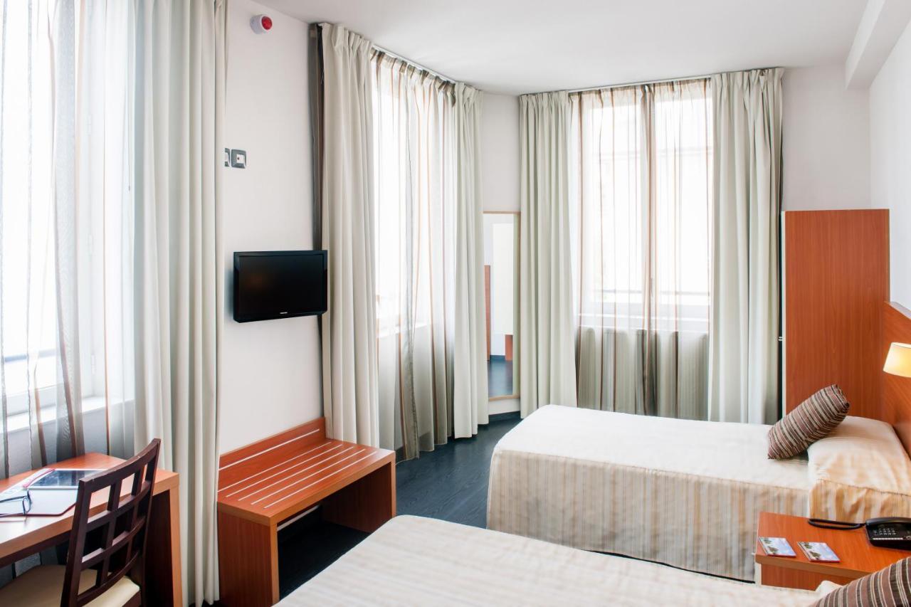 Hotel Florence Лурд Экстерьер фото